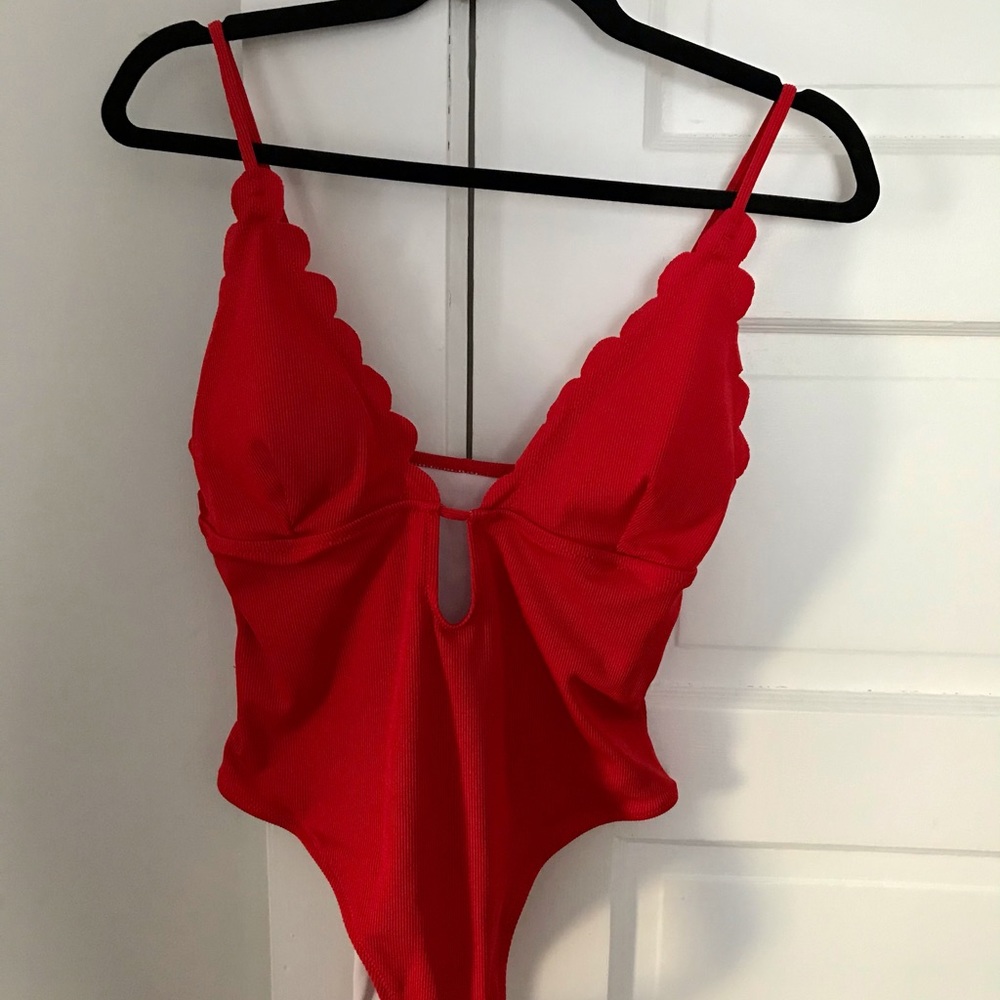 Swimsuit - Picture 3 of 3